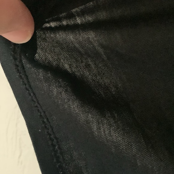 Ann Taylor LOFT, black T-shirt, size large - Picture 5 of 5